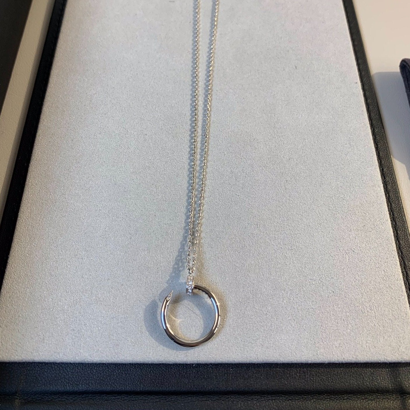 DIANA JUSTE NECKLACE SILVER