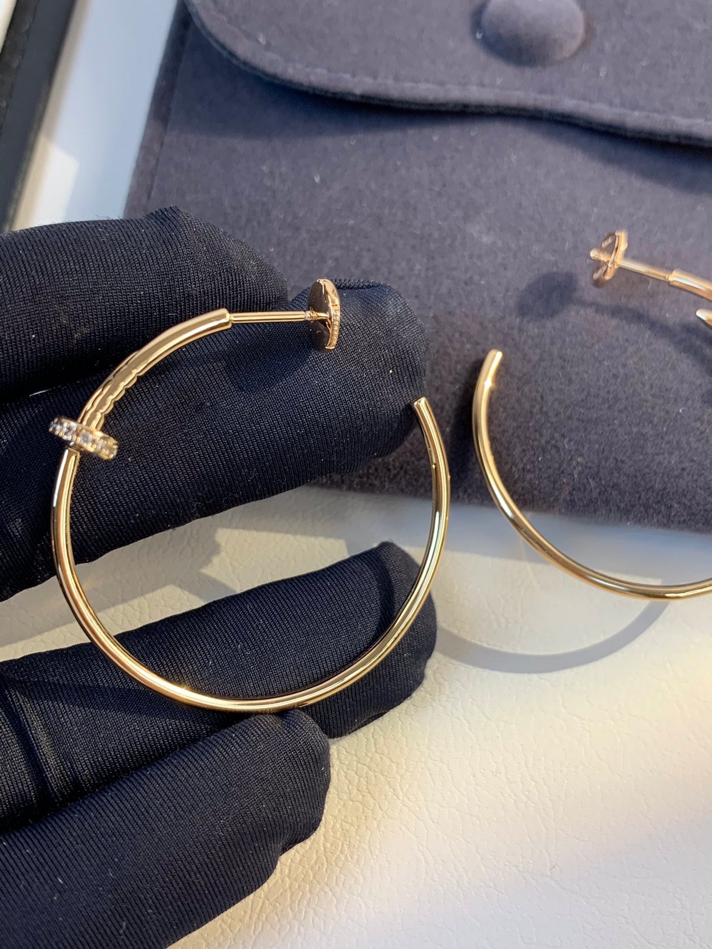 DIANA JUSTE EARRINGS GOLD DIAMONDS 1.8MM