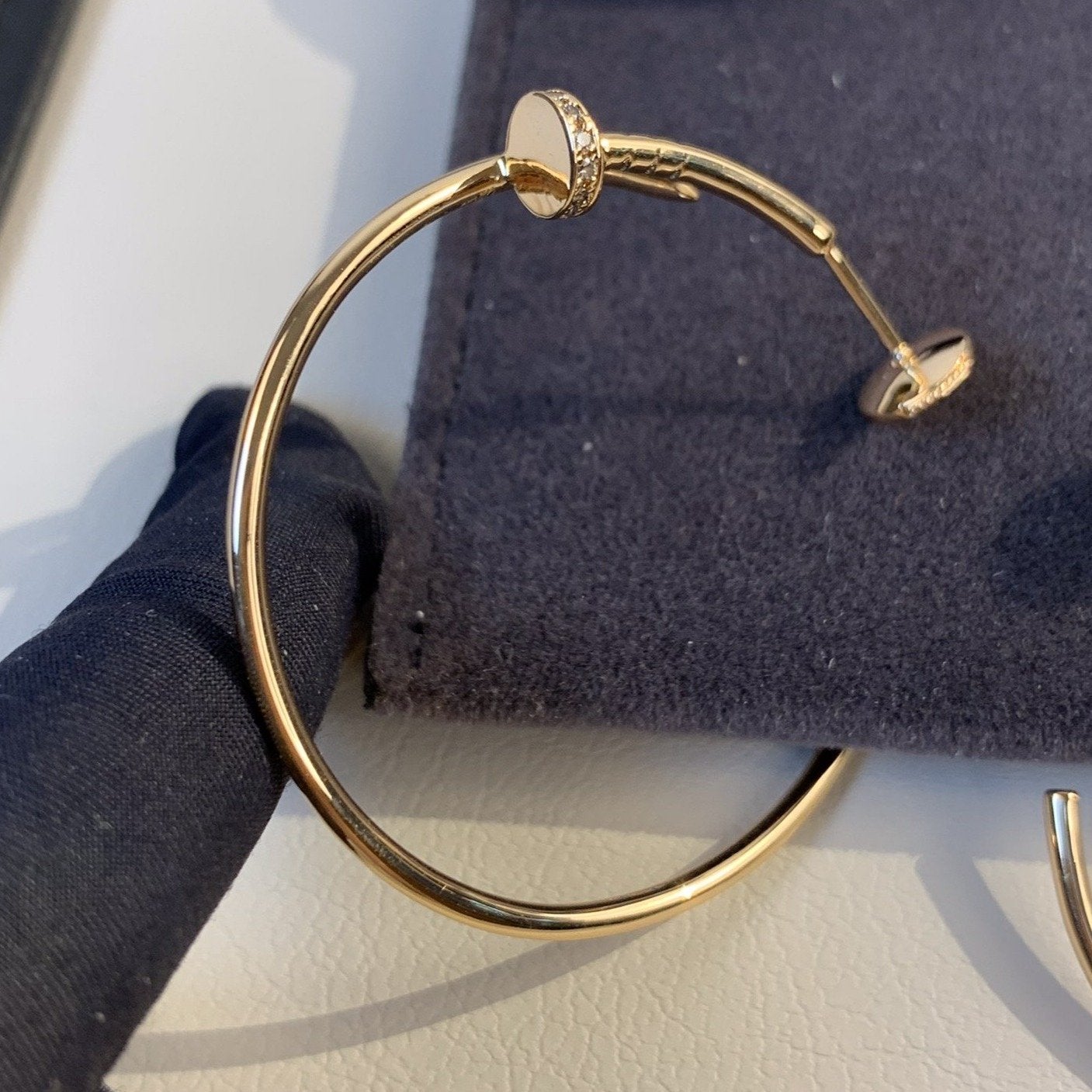 DIANA JUSTE EARRINGS GOLD DIAMONDS 1.8MM