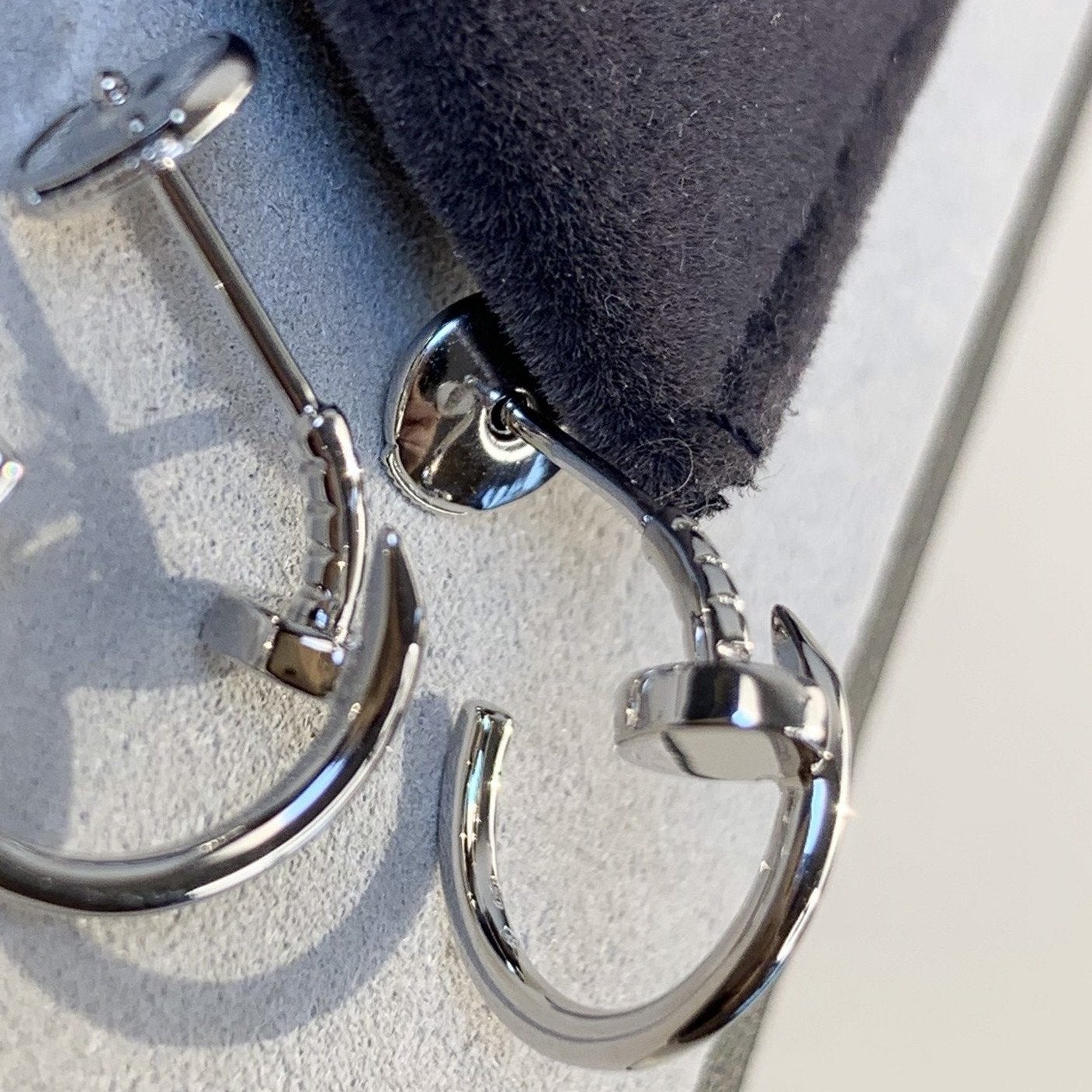 DIANA JUSTE EARRINGS SILVER