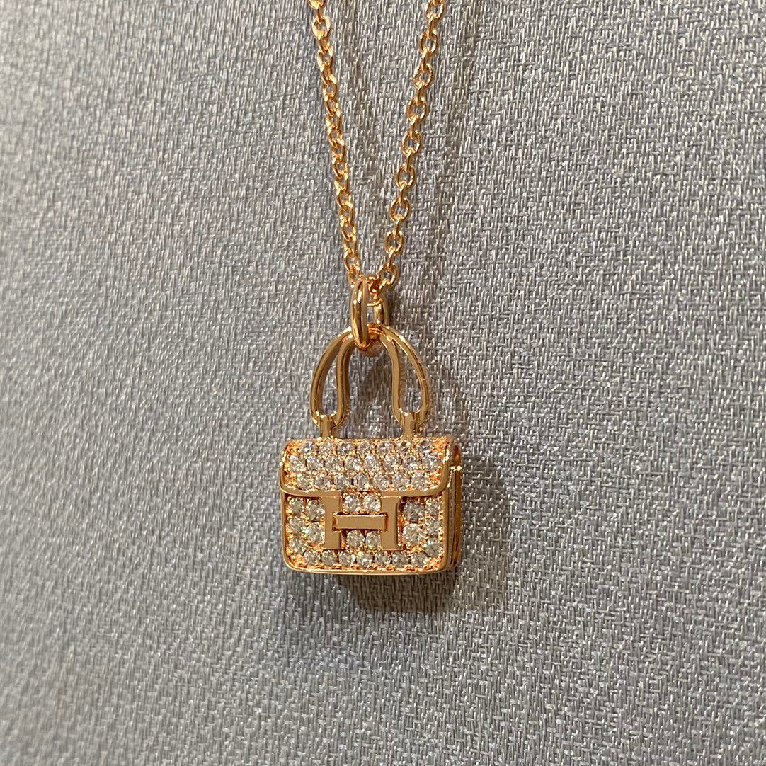 DIANA CONSTANCE PEDANT DIAMOND NECKLACE