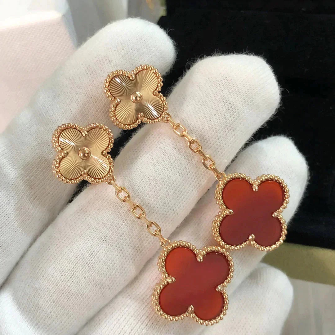 CLOVER 2 MOTIF LASER CARNELIAN EARRINGS