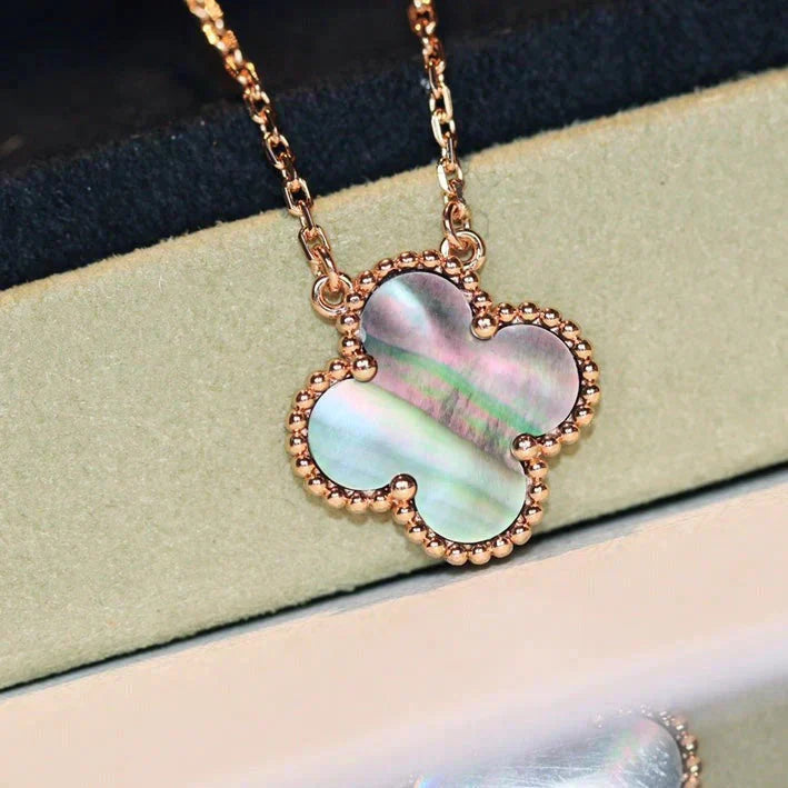 DIANA CLOVER 15MM GRAY MOTHER OF PEARL NECKLACE