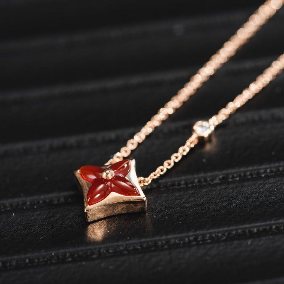 DIANA STAR NECKLACE PINK GOLD 1 DIAMOND