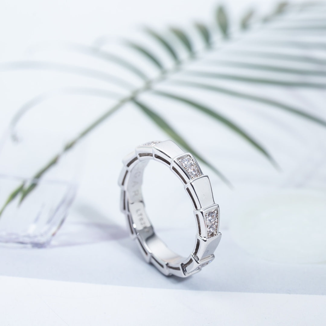 DIANA SERPENTI RING SILVER 3MM