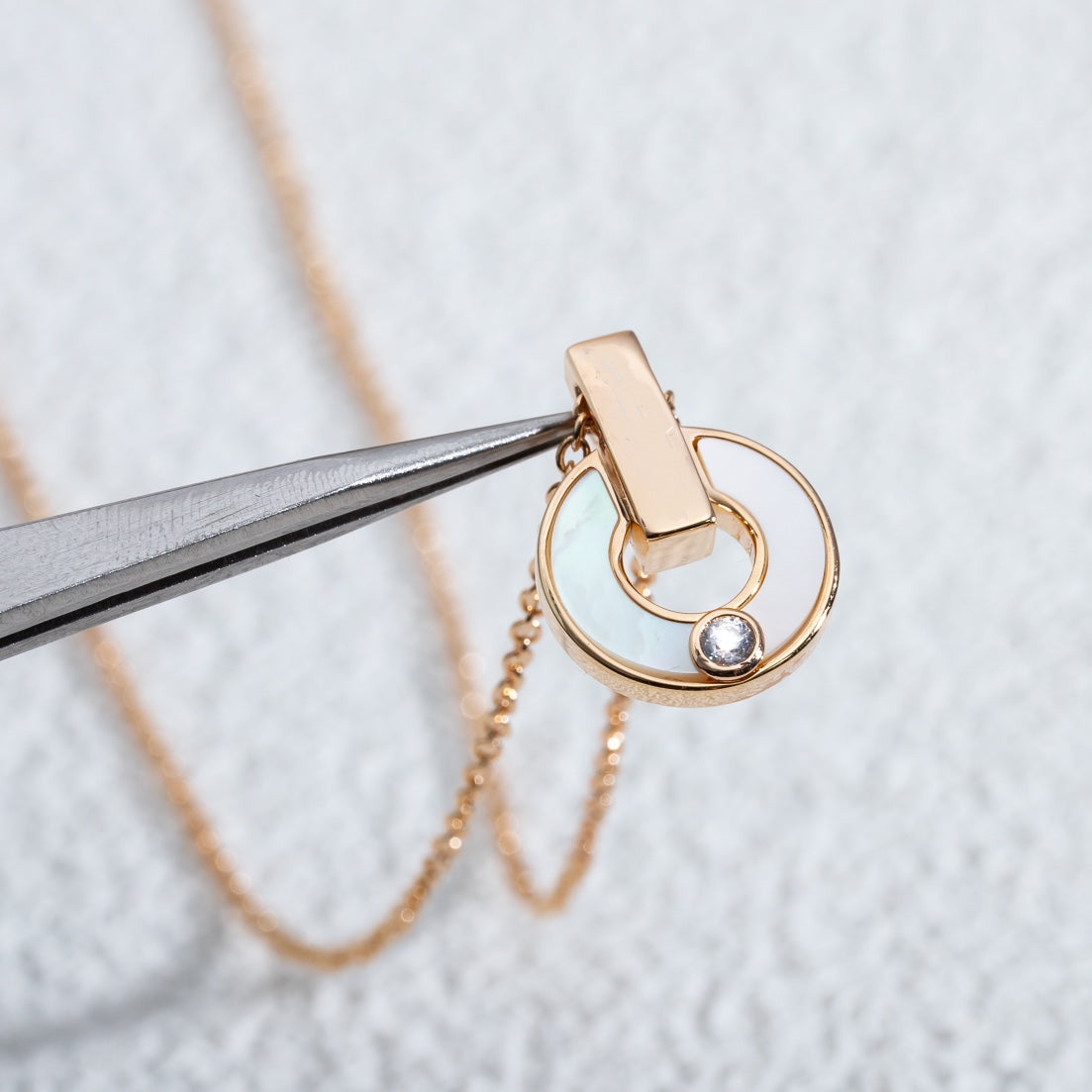 COLLIER DIANA GARI NACRE OR ROSE