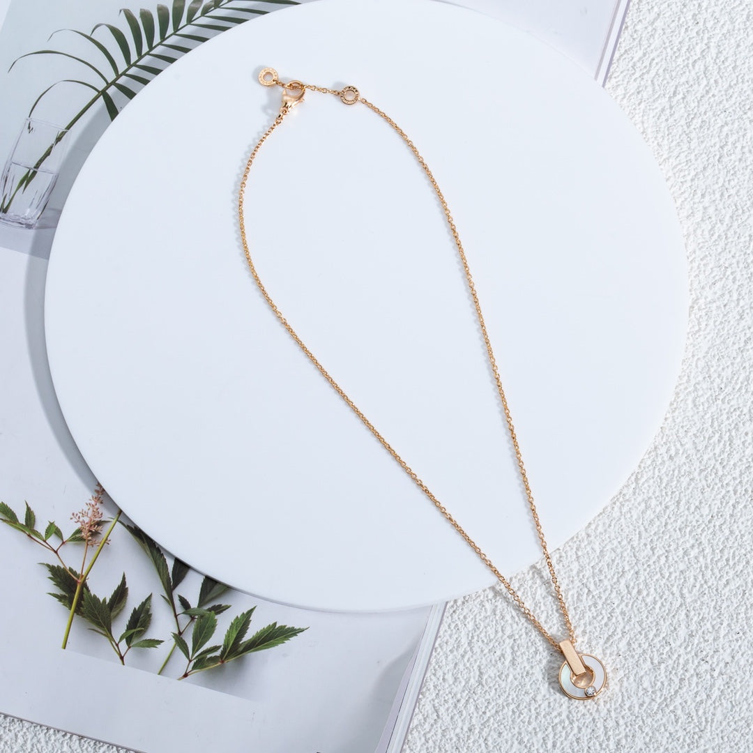 COLLIER DIANA GARI NACRE OR ROSE