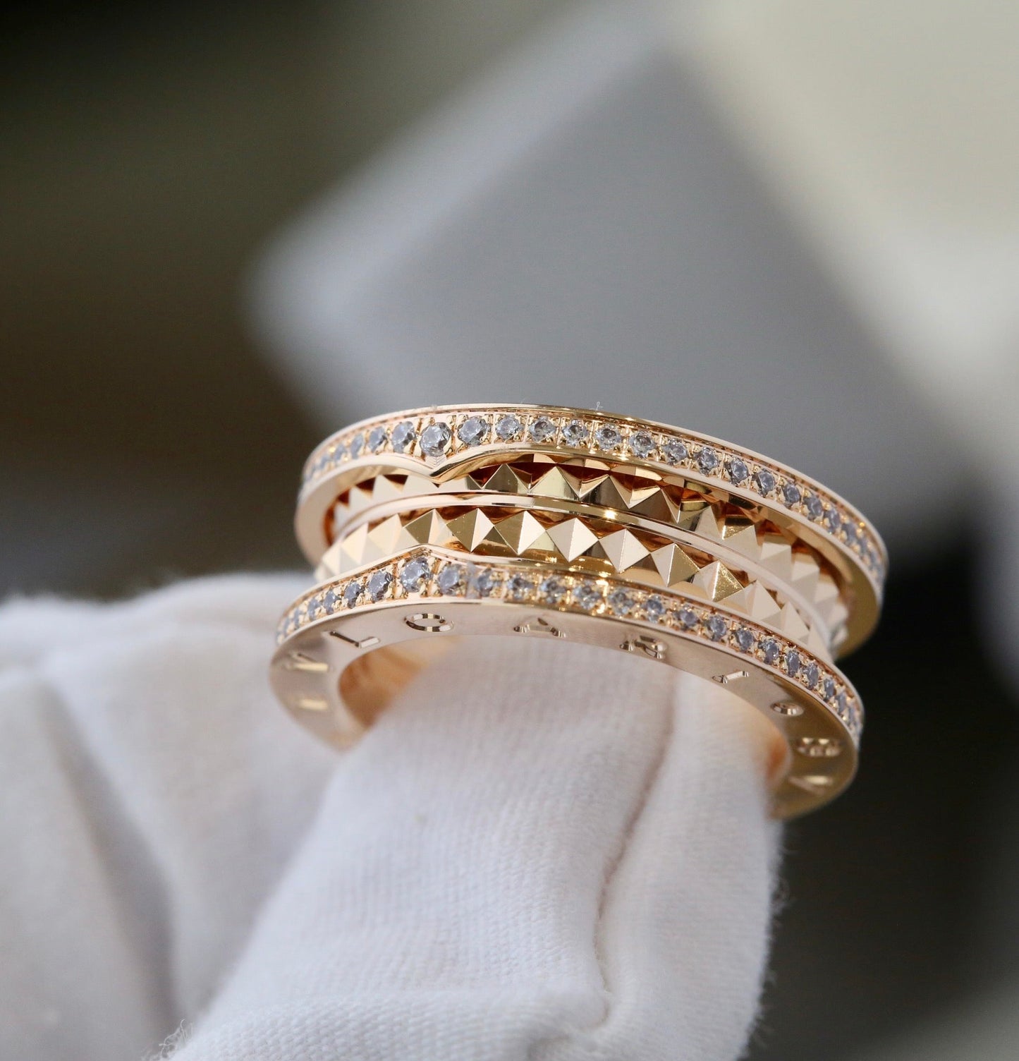 DIANA ZERO 1 GOLD DIAMOND RING