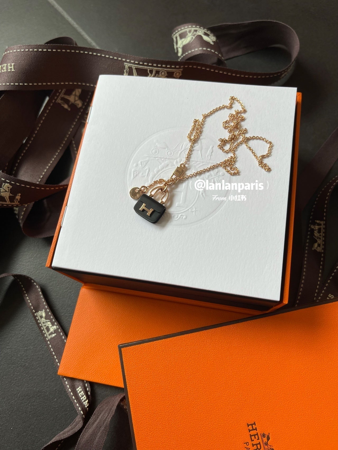 DIANA CONSTANCE BLACK PEDANT PINK GOLD NECKLACE