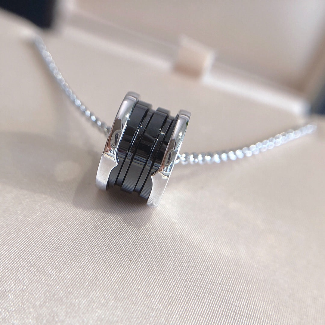 DIANA ZERO 1 BLACK CERAMIC SILVER NECKLACE