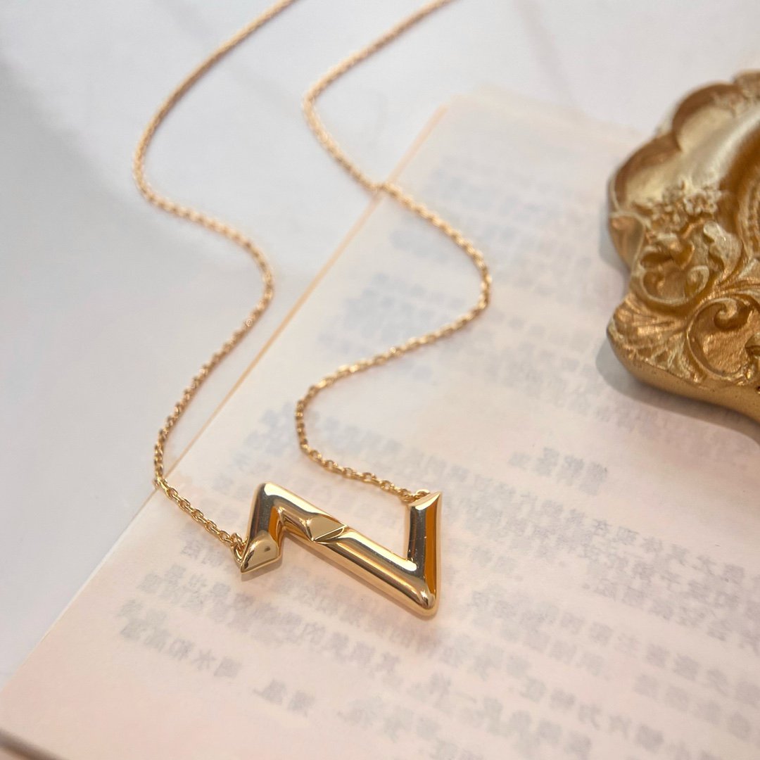 DIANA VOLTE UPSIDE DOWN NECKLACE