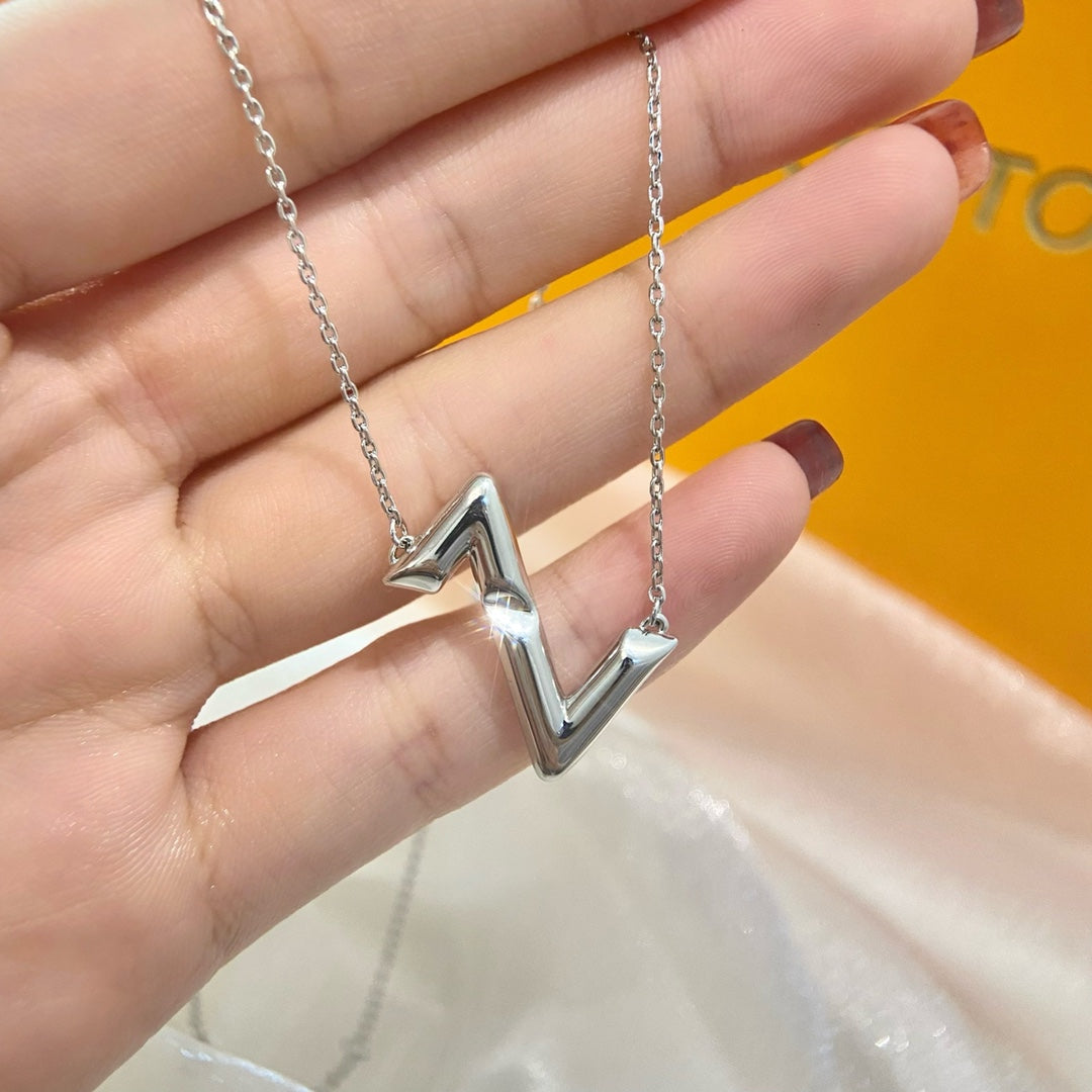 DIANA VOLTE UPSIDE DOWN NECKLACE