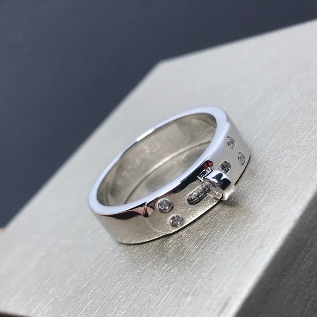 DIANA KELLY MEDIUM RING