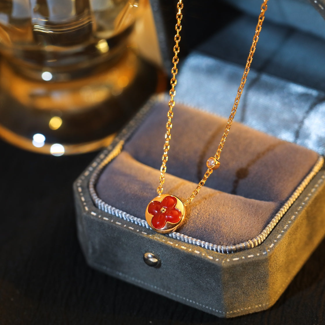DIANA SUN PEDANT PINK GOLD 1 DIAMOND NECKLACE