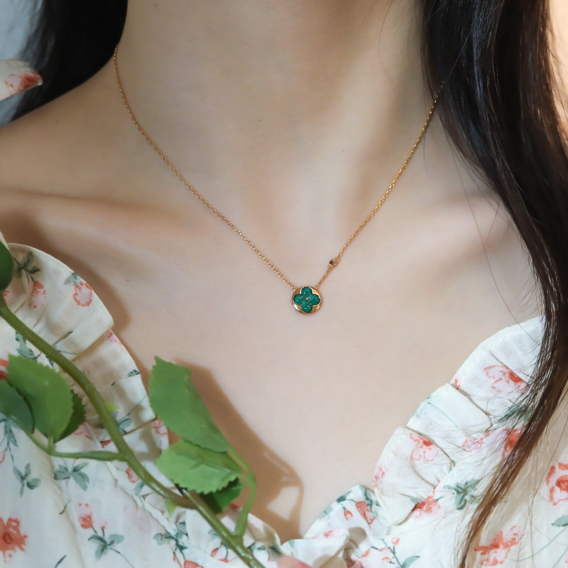 DIANA SUN PEDANT PINK GOLD 1 DIAMOND NECKLACE
