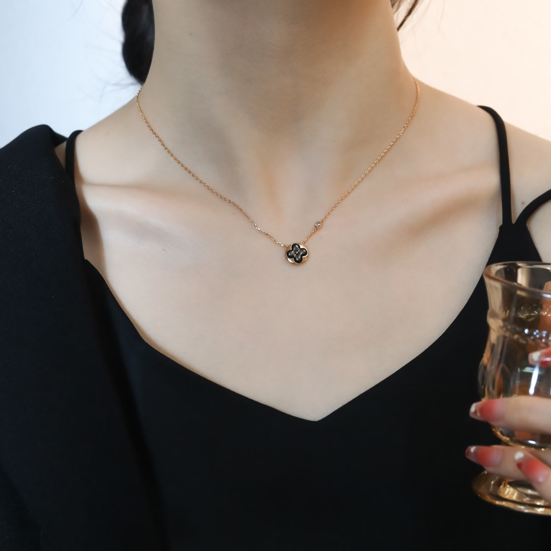DIANA SUN PEDANT PINK GOLD 1 DIAMOND NECKLACE