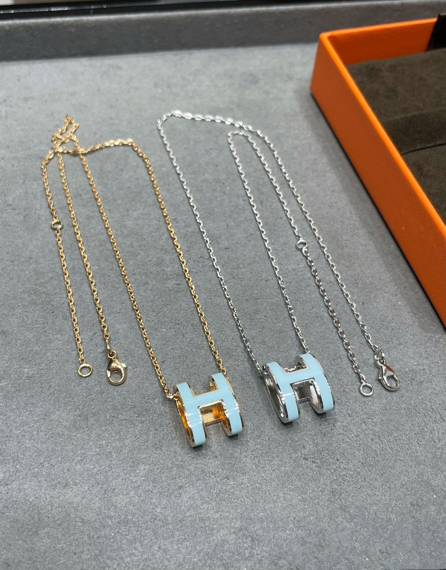 DIANA POP H SKY BLUE NECKLACE