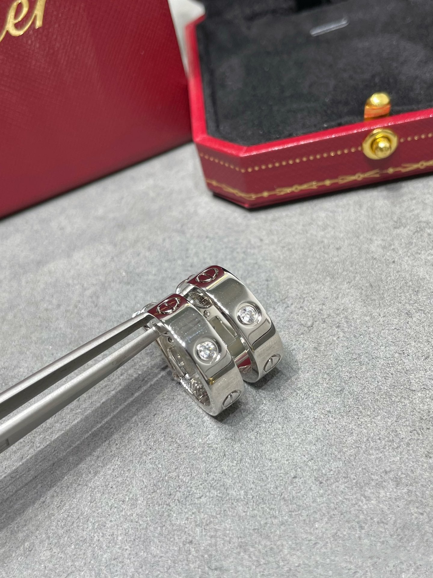 DIANA LOVE 5.5MM 1 DIAMOND EARRINGS