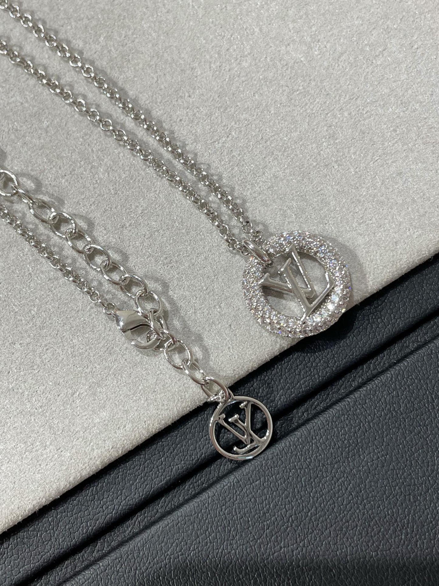 DIANA BY NIGHT DIAMOND PAVED NECKLACE