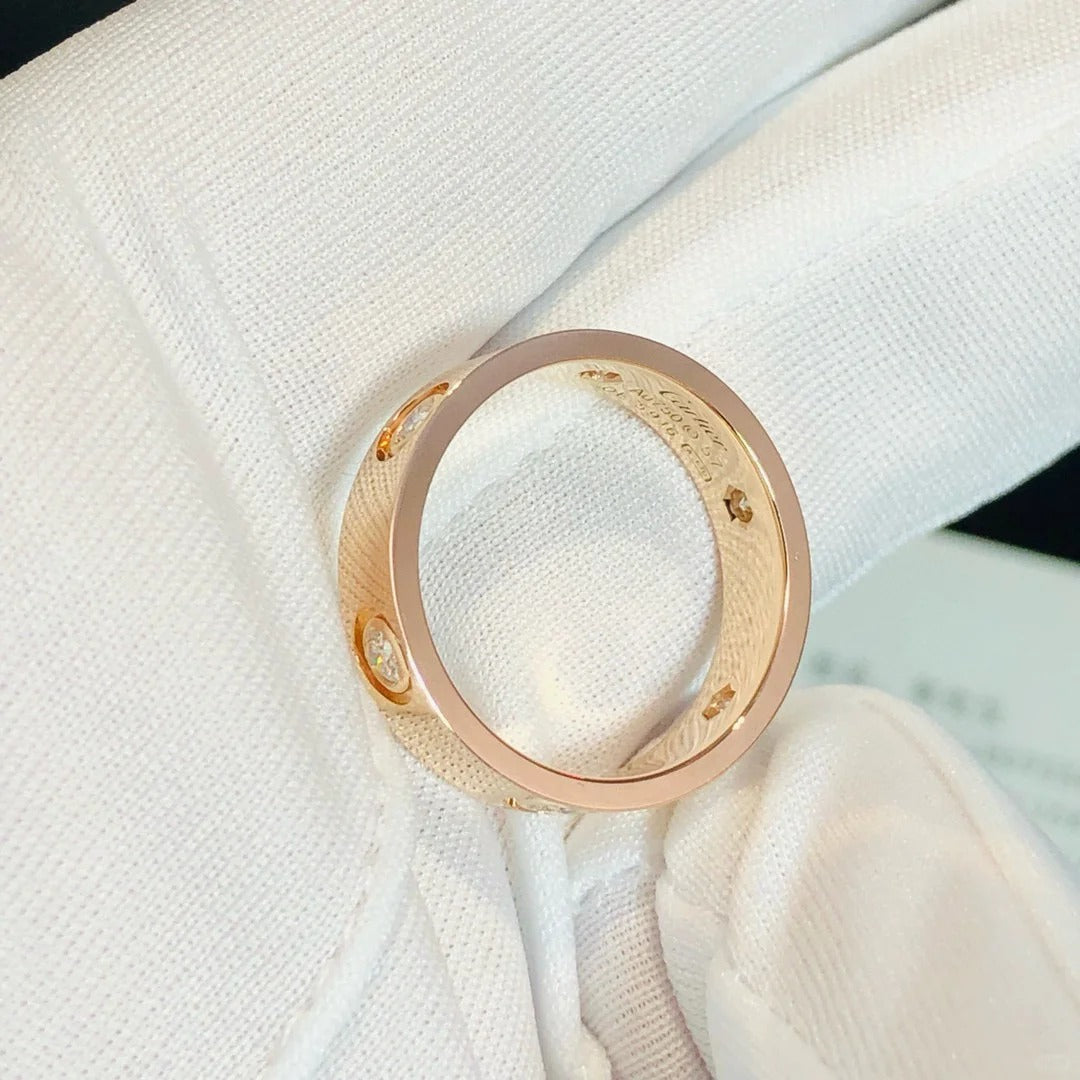 DIANA LOVE RING 3.6MM 6 DIAMONDS