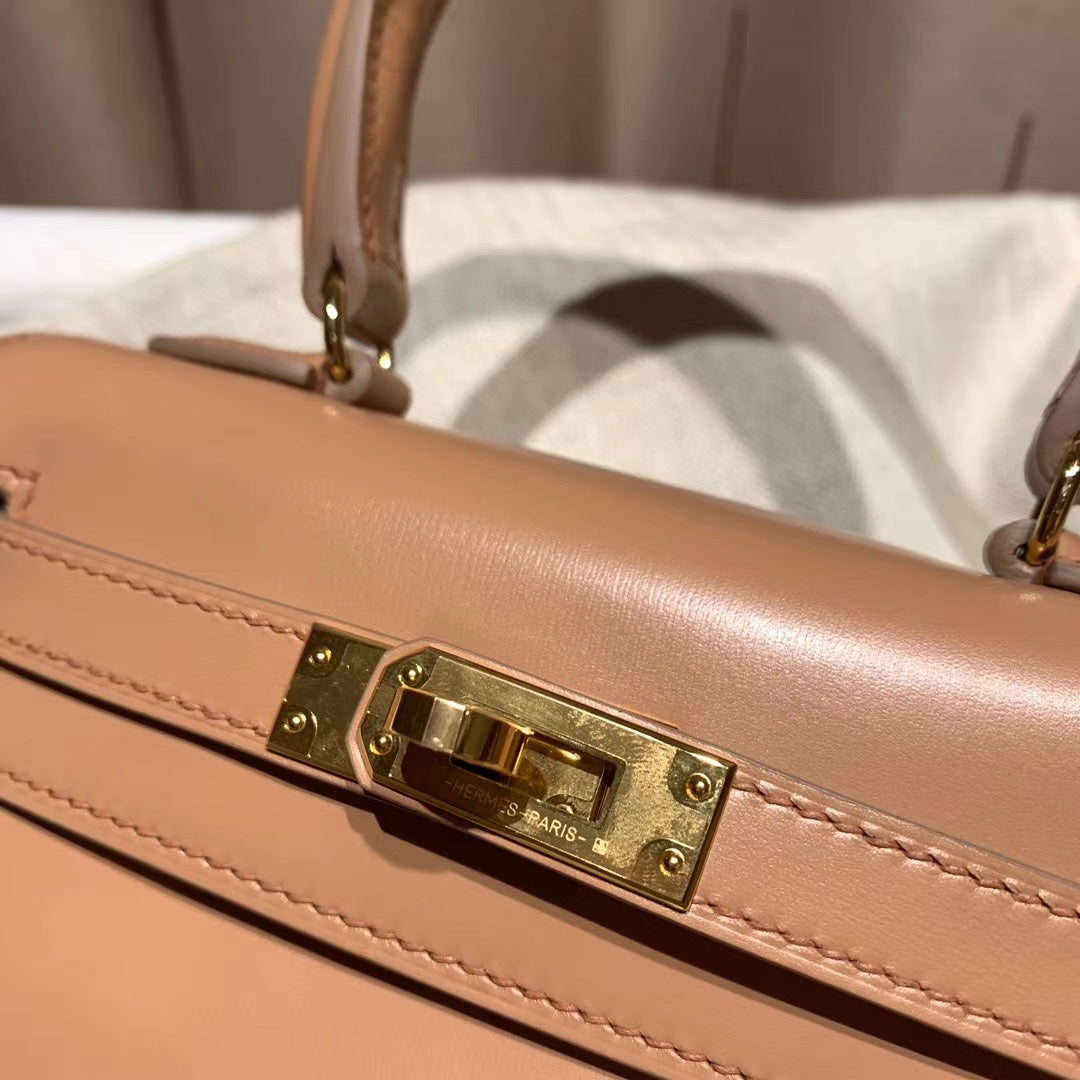 KELLY MINI 20 BAG IN CORAL PINK SMOOTH CALFSKIN WITH GOLD HARDWARE (MADE - TO - ODER)