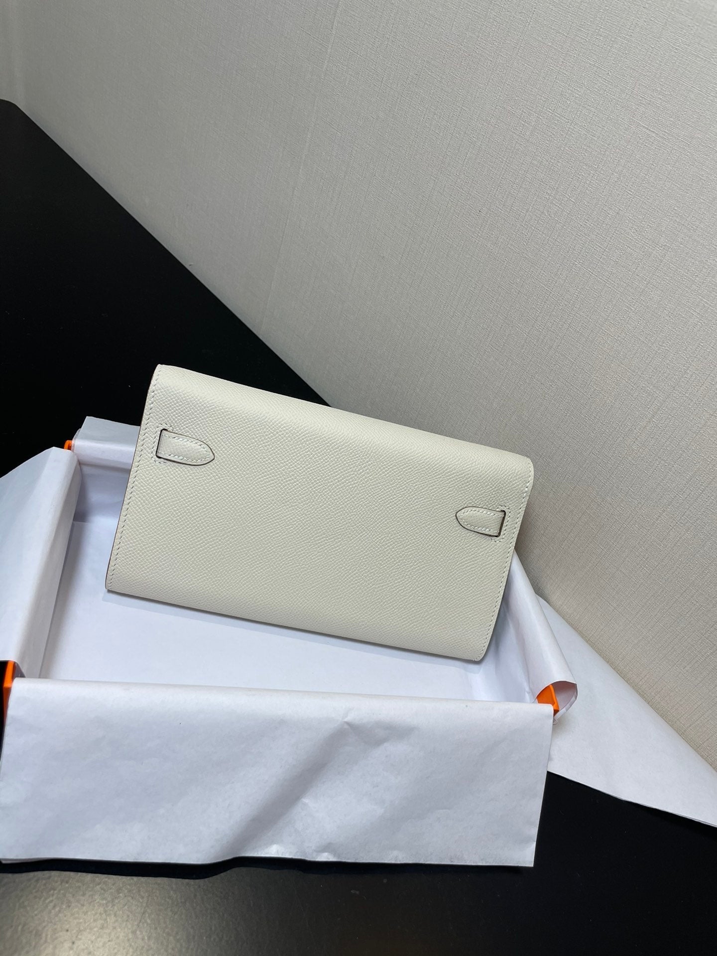 kelly woc 20.5 white epsom gold hardware
