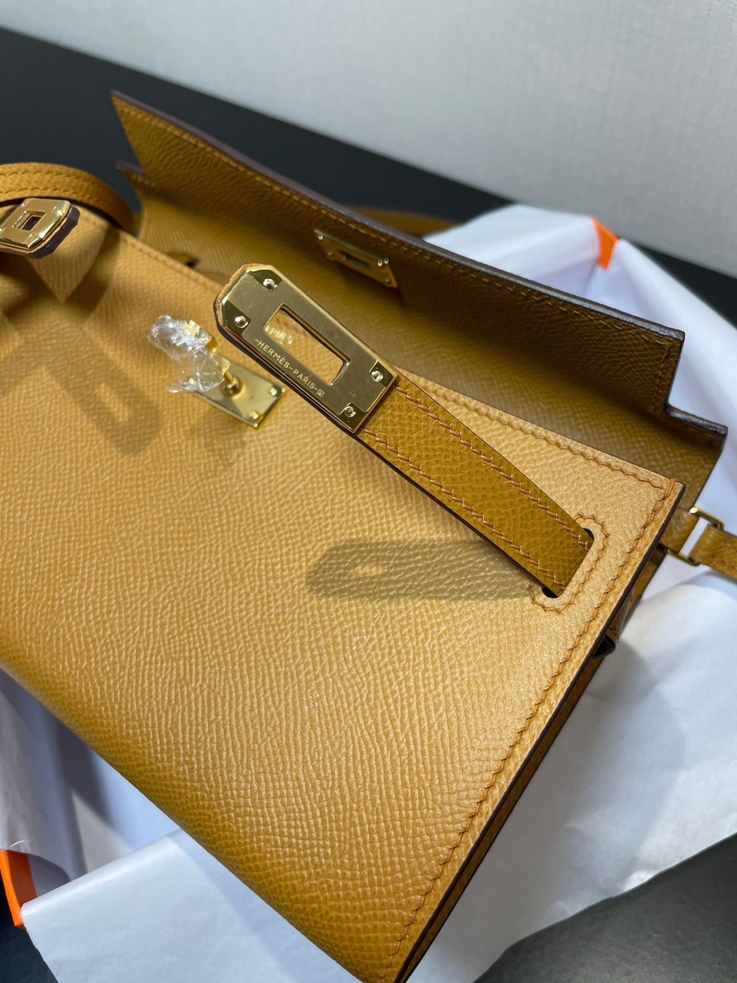 kelly woc 20.5 kraft epsom gold hardware