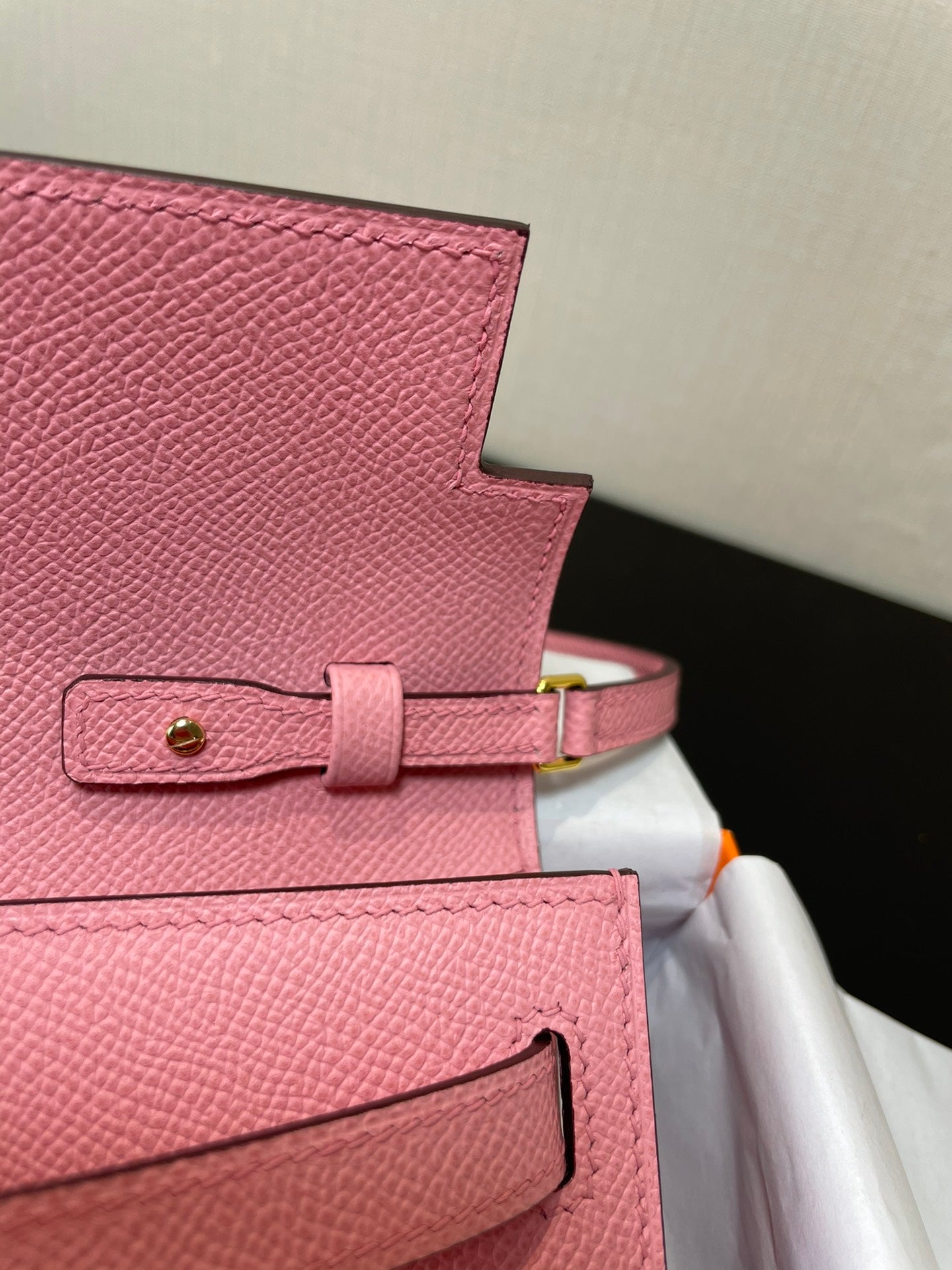 kelly woc 20.5 pink epsom gold hardware
