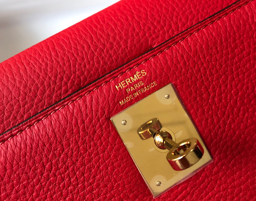 HM KELLY 28CM RED TOGO GOLD HARDWARE