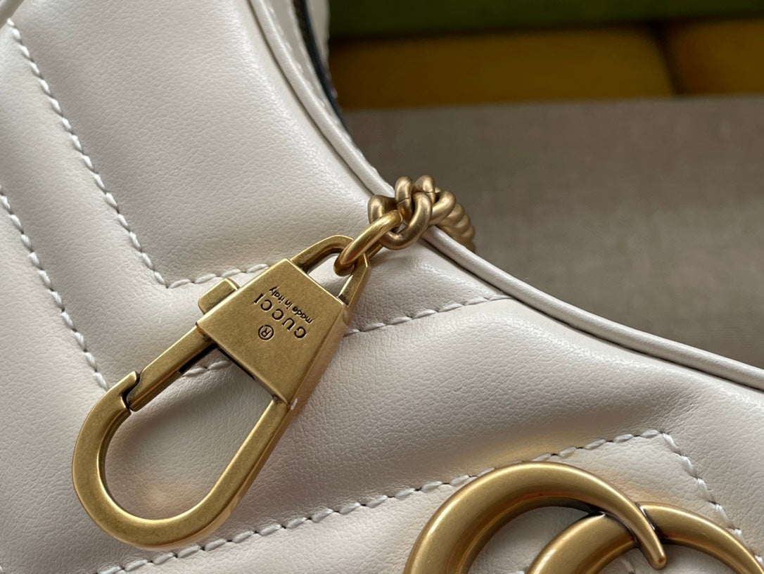 MARMONT SHOULDER BAG 21 IN WHITE CALFSKIN GOLD HARDWARE