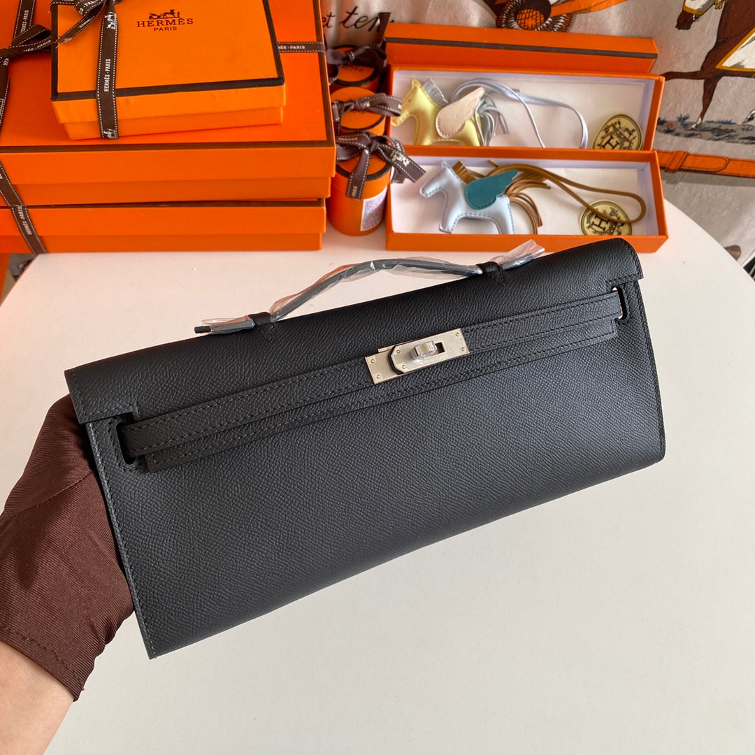 HM Kelly Cut 31 Black Epsom Leather Silver Hardware 229059