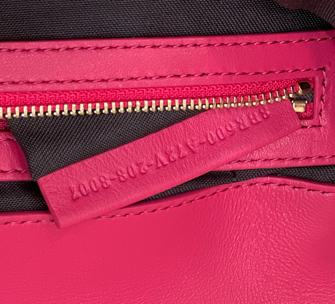 BAGUETTE WITH FF MOTIF 27 IN CERISH PINK SOFT LAMBSKIN GOLD HARDWARE