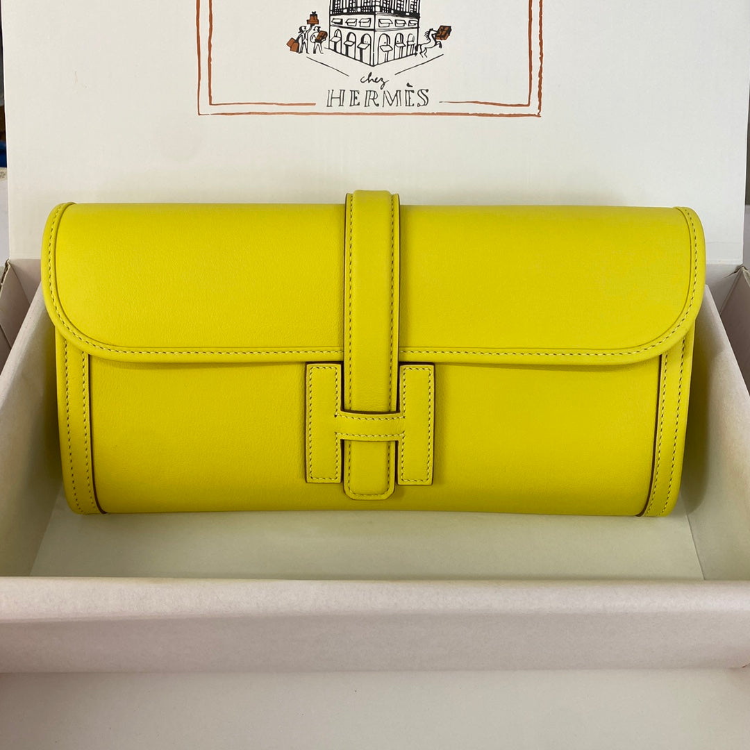 HM Jige 29 Lemon Yellow Swift Calfskin 229025