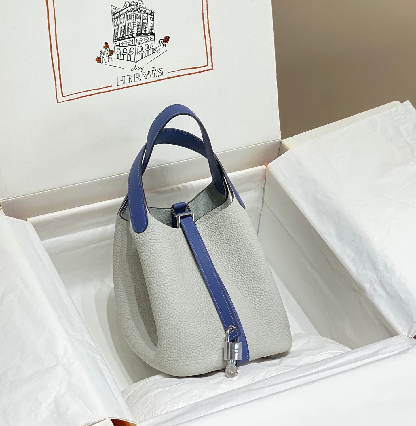 picotin lock 18 white blue togo shw