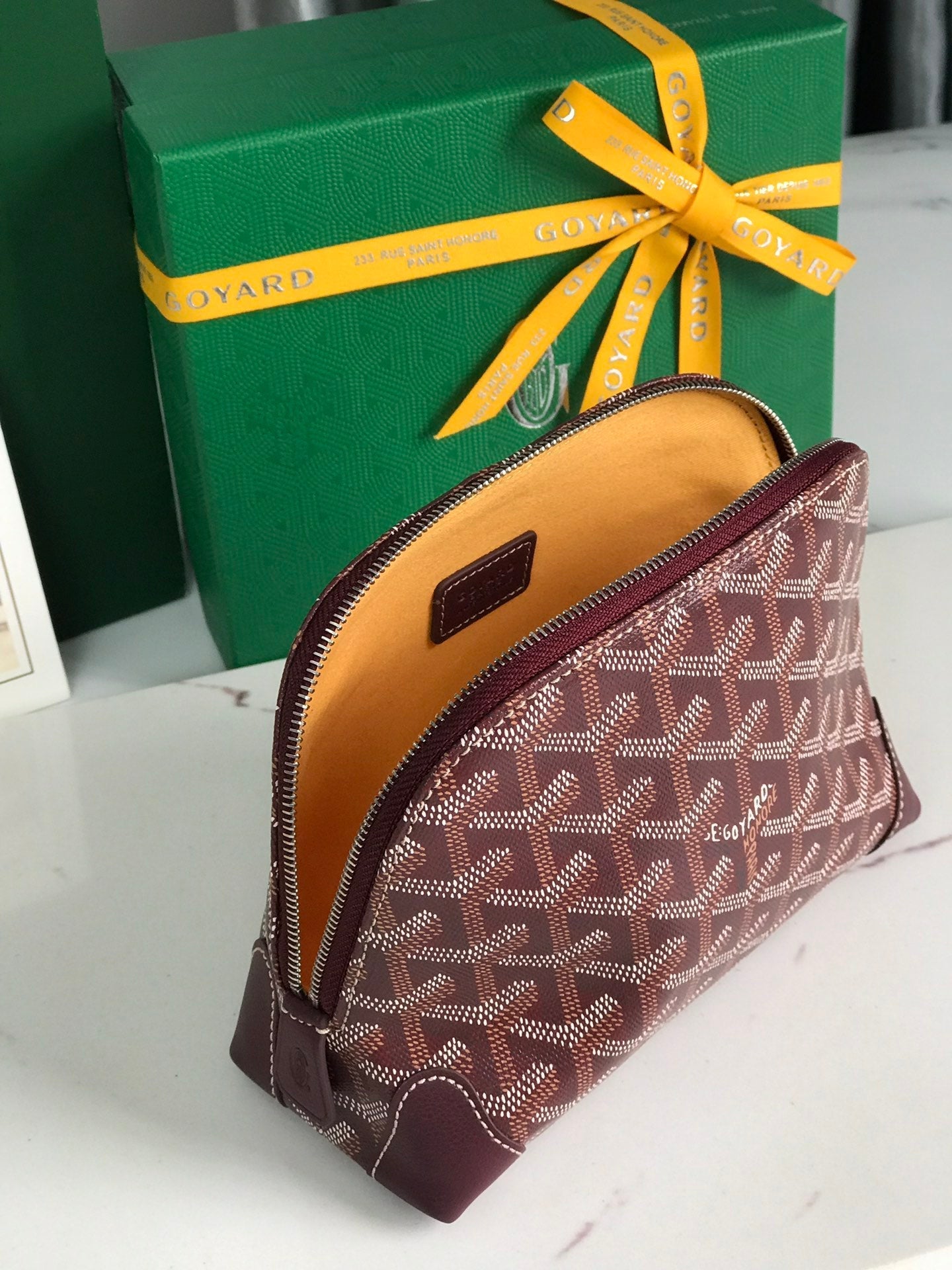 VEND?ME COSMETIC POUCH 17 IN WINE RED GOYARDINE CANVAS AND CALFSKIN TRIM