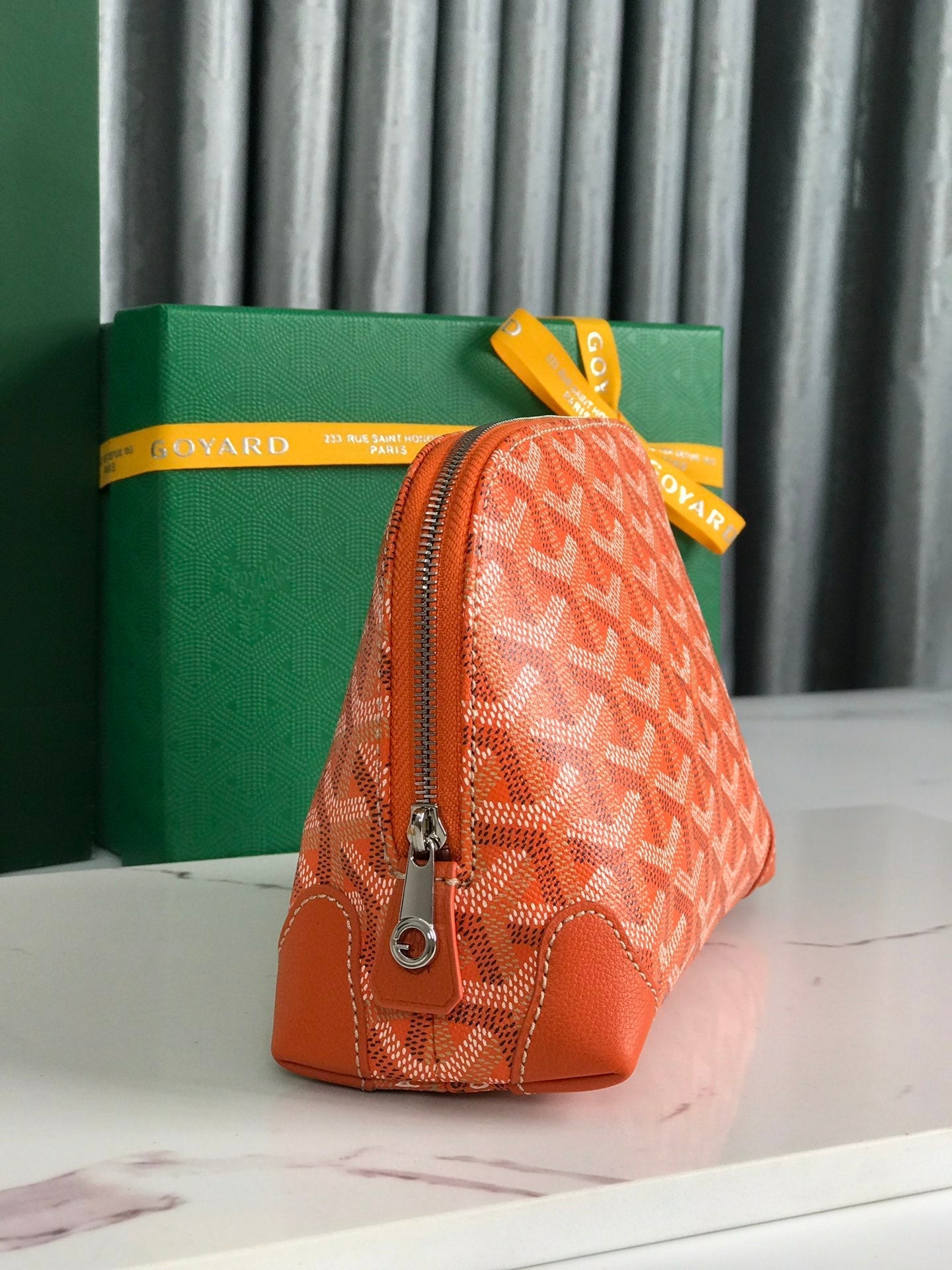 VEND?ME COSMETIC POUCH 17 IN ORANGE GOYARDINE CANVAS AND CALFSKIN TRIM