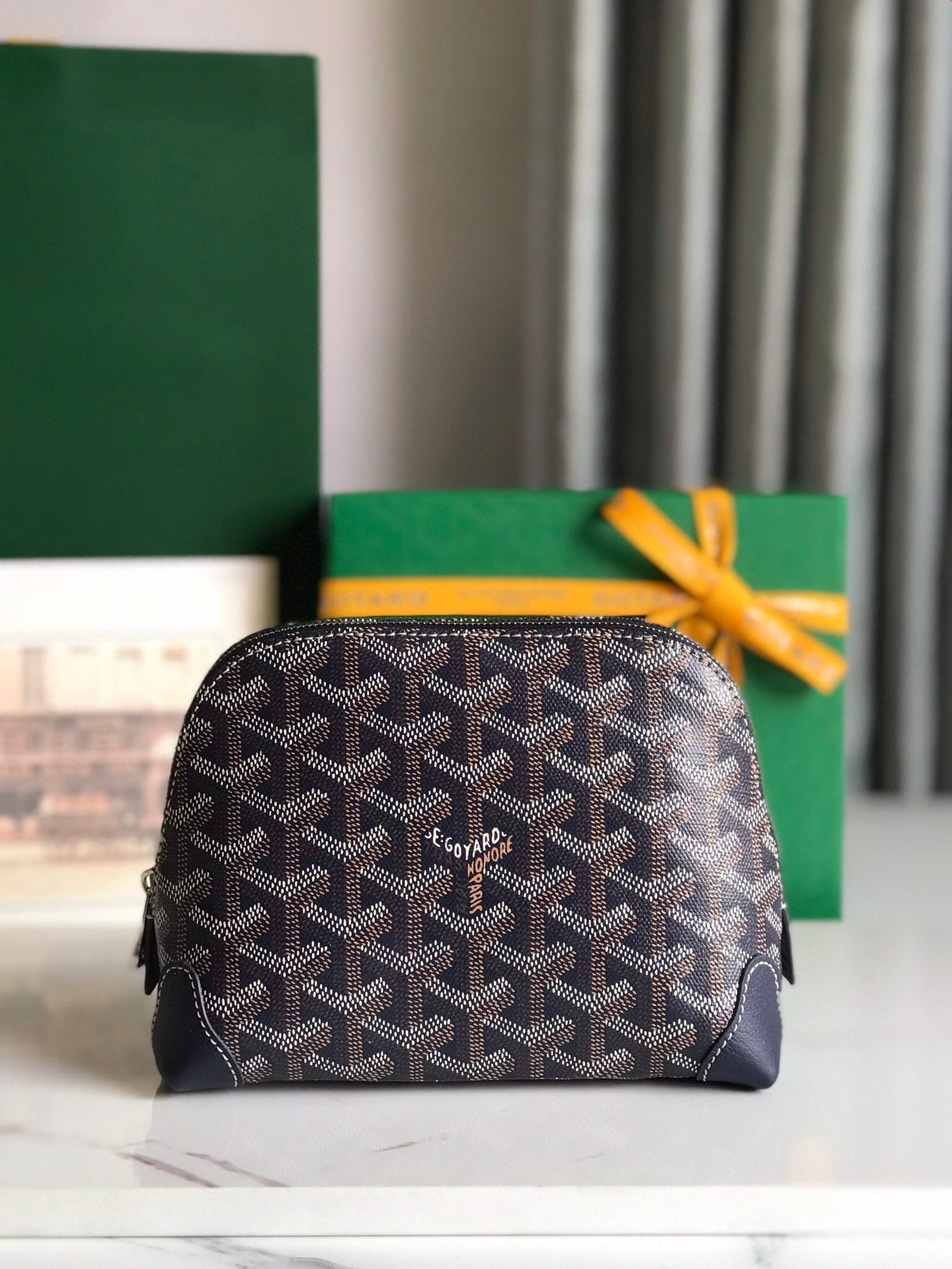 VEND?ME COSMETIC POUCH 17 IN NAVY BLUE GOYARDINE CANVAS AND CALFSKIN TRIM