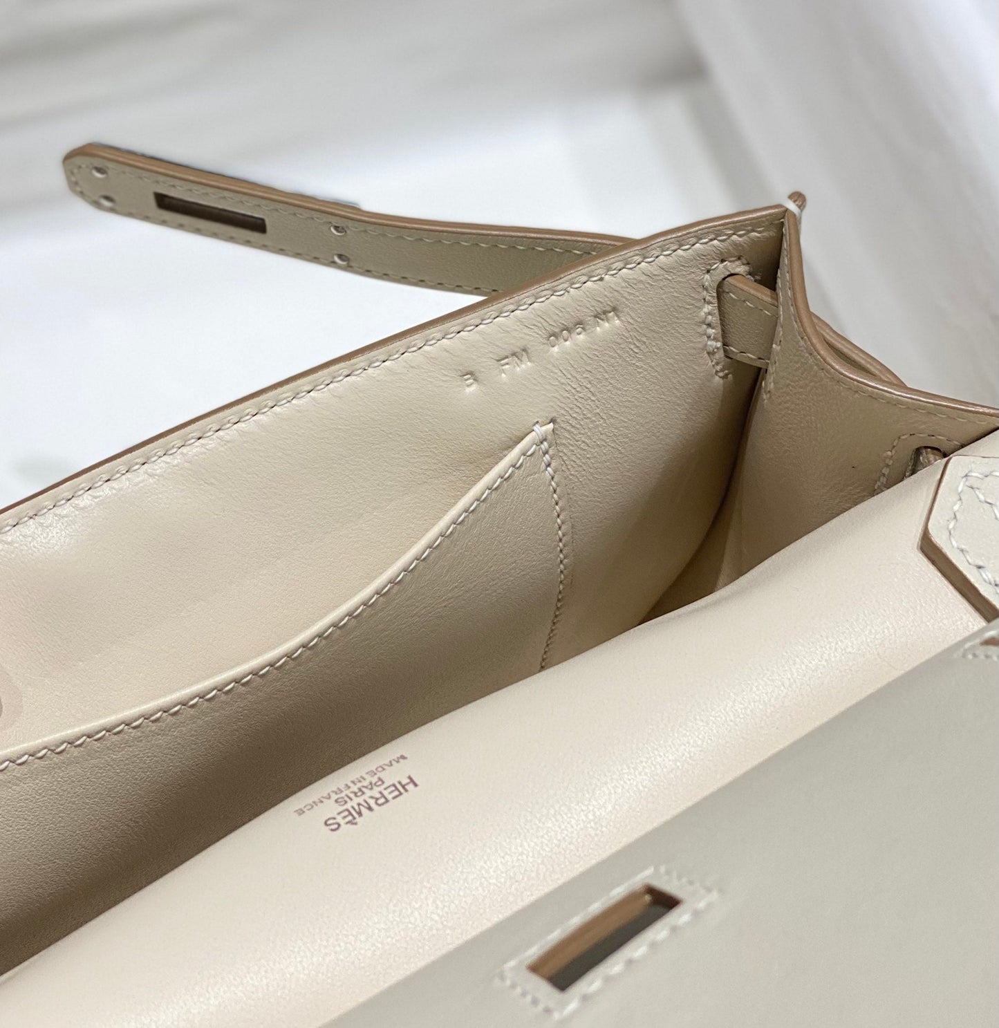 HM JYPSI¨¨RE MINI 23 CREAM CALFSKIN SILVER HARDWARE