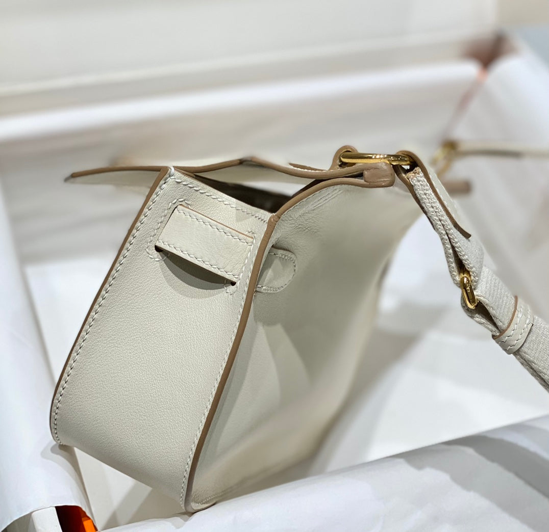 HM JYPSI¨¨RE MINI 23 CREAM CALFSKIN GOLD HARDWARE