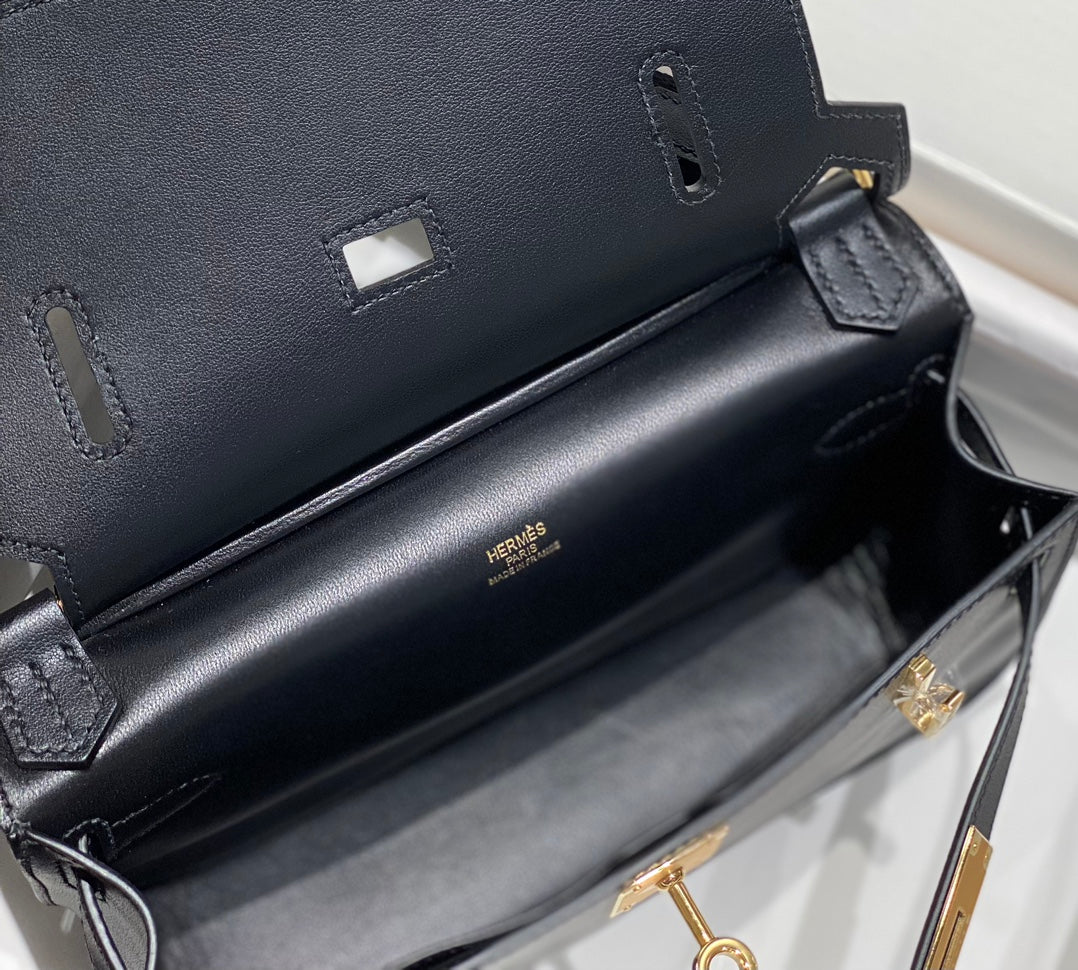 HM JYPSI¨¨RE MINI 23 BLACK CALFSKIN GOLD HARDWARE