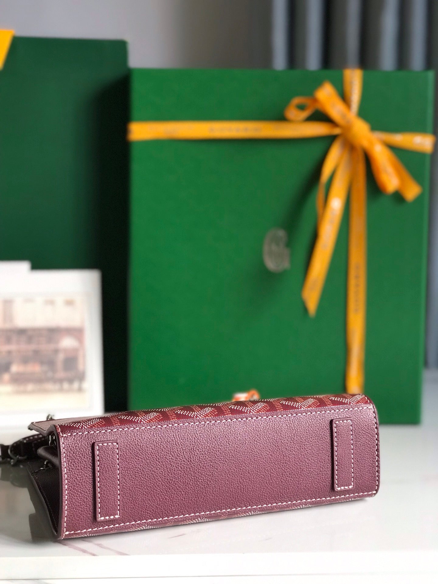 ROUETTE STRUCTUR¨¦ MINI BAG 21 IN WINE RED GOYARDINE CANVAS AND CALFSKIN