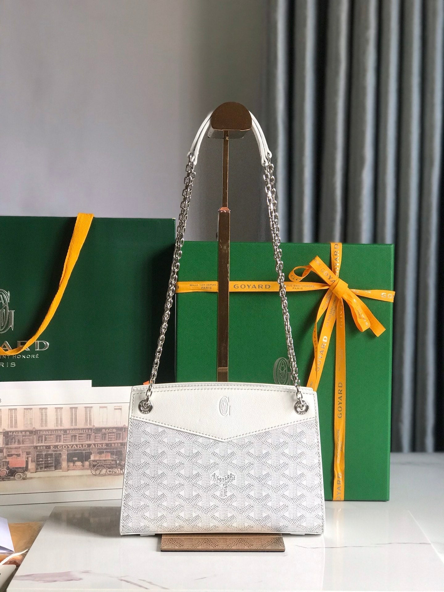 ROUETTE STRUCTUR¨¦ MINI BAG 21 IN WHITE GOYARDINE CANVAS AND CALFSKIN