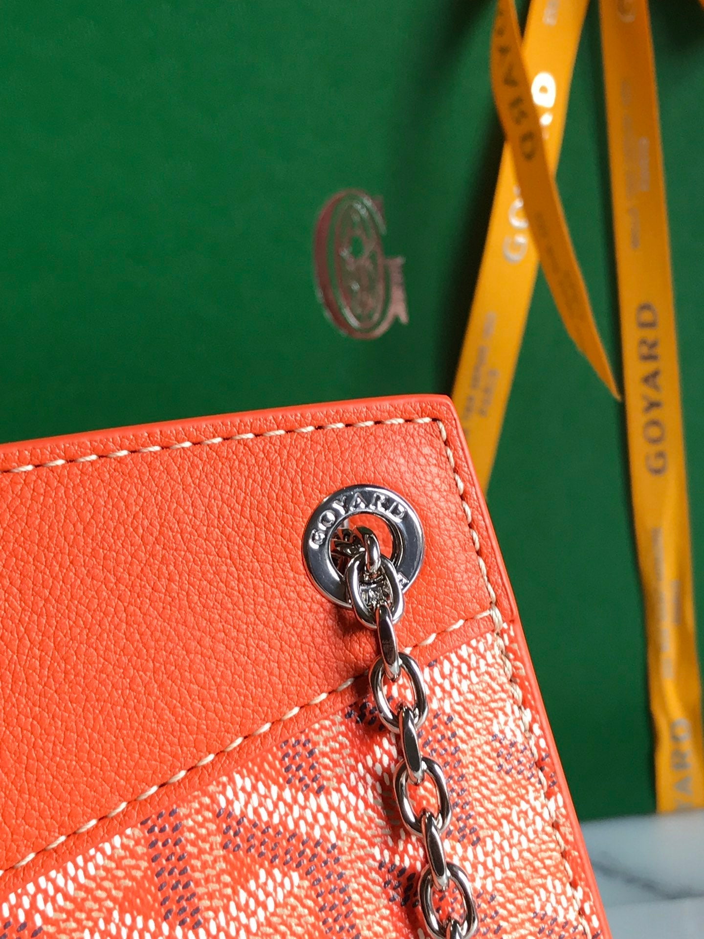 ROUETTE STRUCTUR¨¦ MINI BAG 21 IN ORANGE GOYARDINE CANVAS AND CALFSKIN