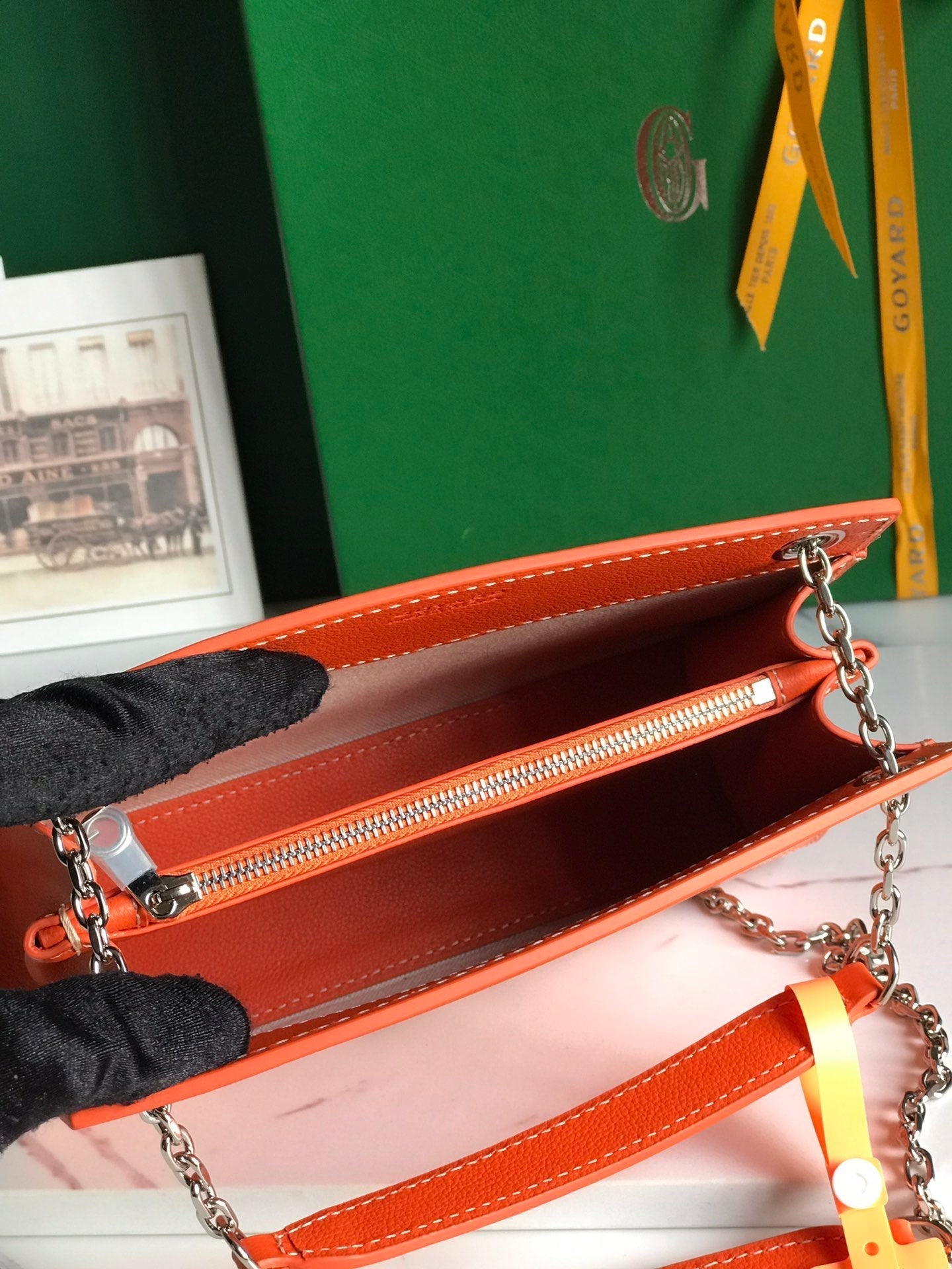 ROUETTE STRUCTUR¨¦ MINI BAG 21 IN ORANGE GOYARDINE CANVAS AND CALFSKIN