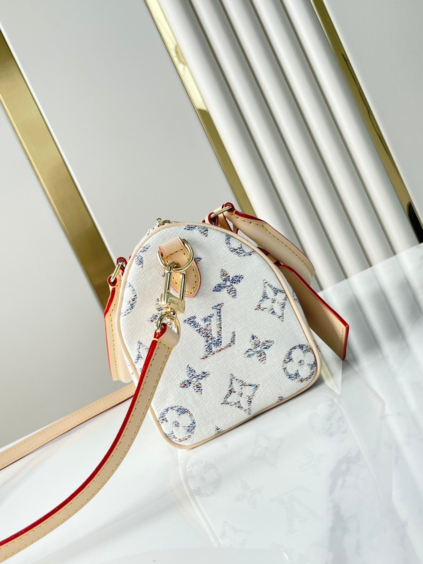SPEEDY BANDOULI¨¨RE 20 IN WHITE MONOGRAM JACQUARD FABRIC AND BEIGE CALFSKIN TRIM