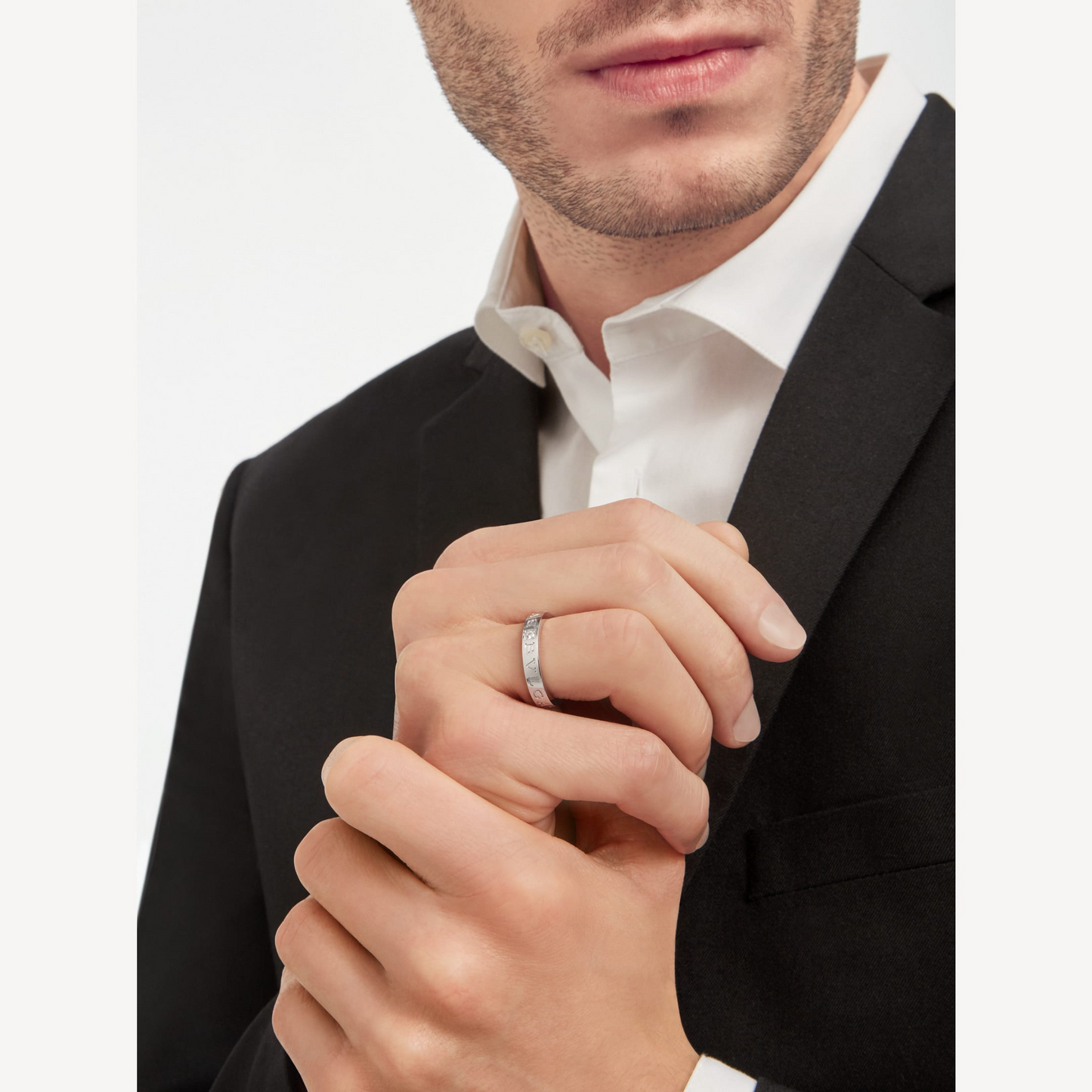 DIANA ZERO 1 ESSENTIAL WITH A DIAMOD RING