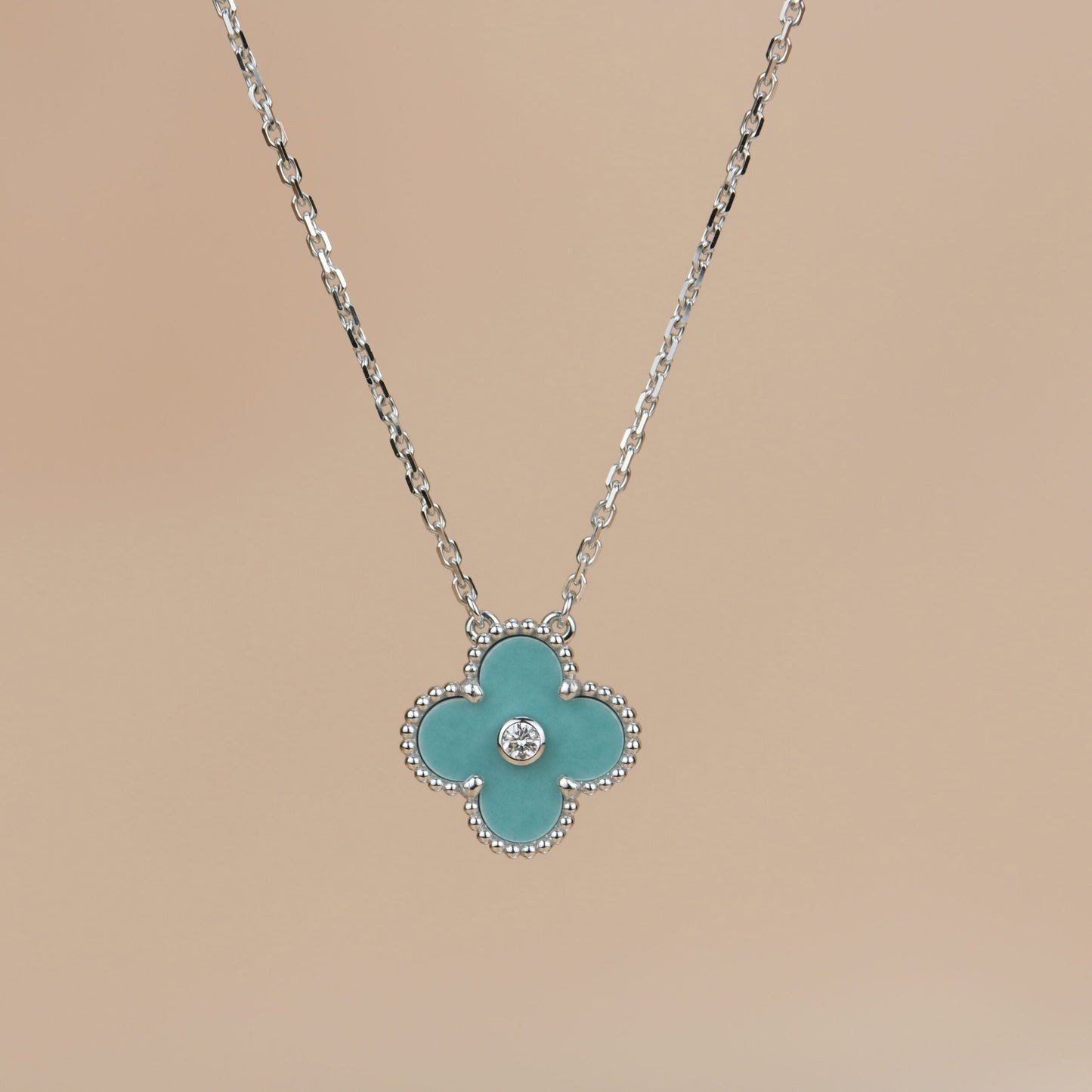 DIANA CLOVER 15MM DIAMOND SVRES PORCELAIN NECKLACE SILVER