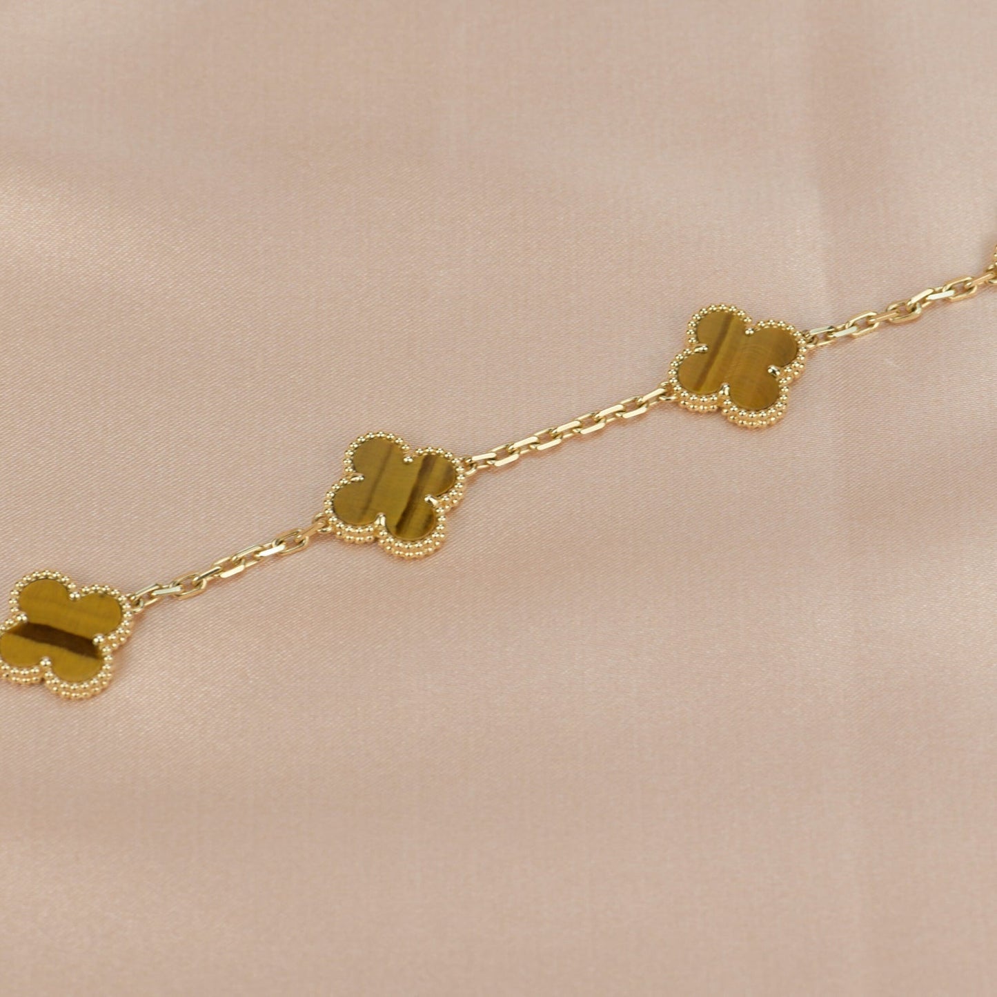 DIANA CLOVER 5 MOTIFS TIGER EYE BRACELET