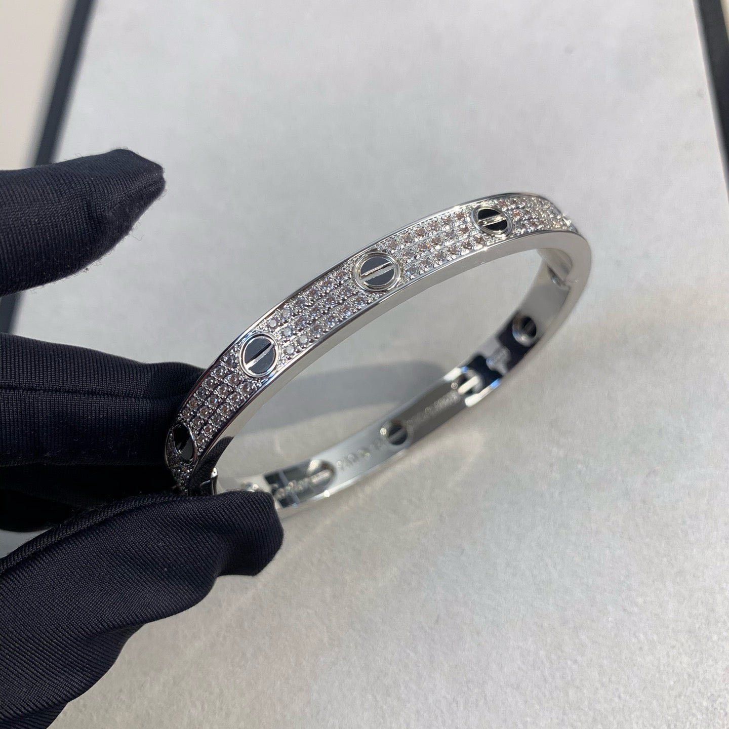 DIANA LOVE BRACELET 6.1MM DIAMOND-PAVED CERAMIC