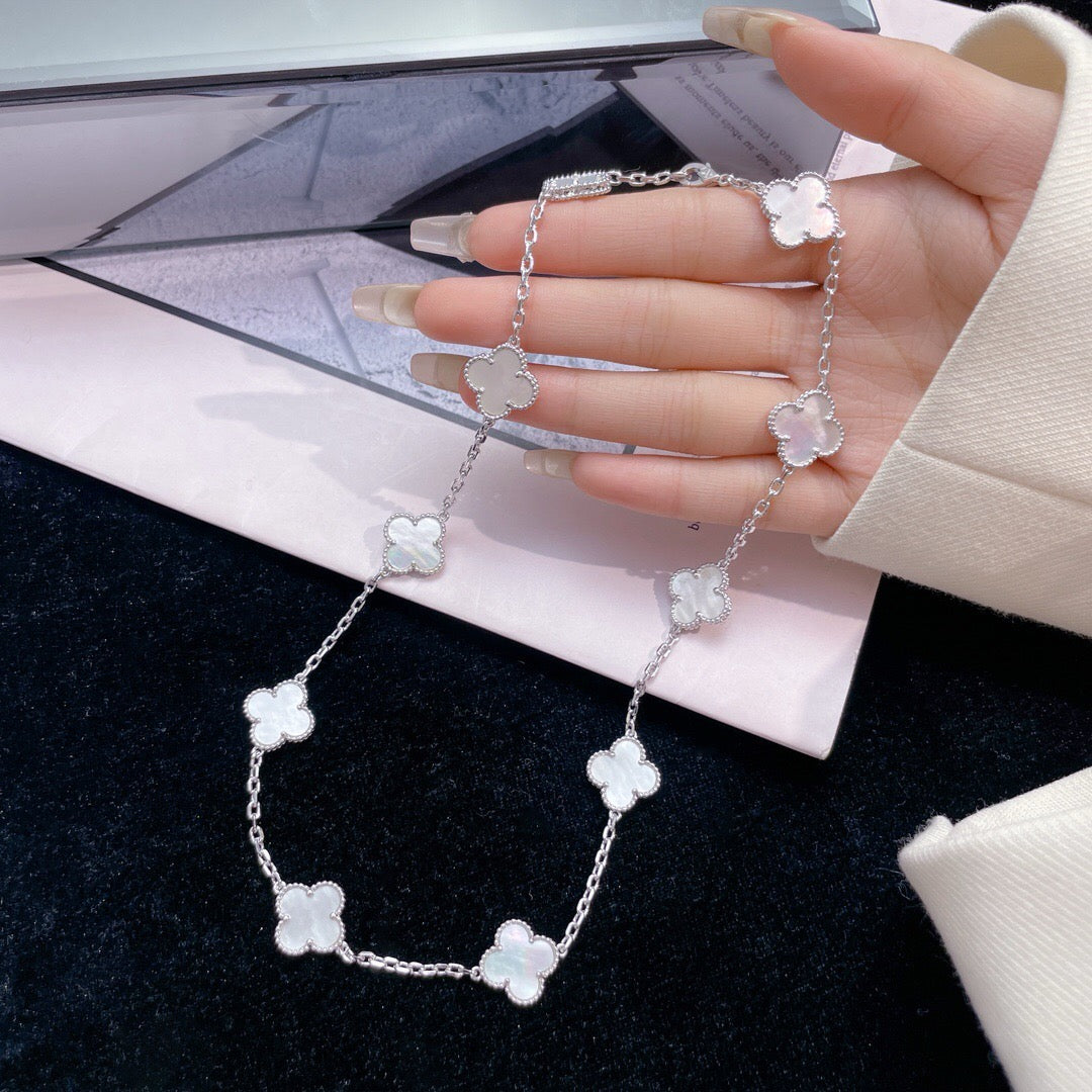DIANA CLOVER 10 MOTIFS WHITE MOTHER OF PEARL NECKLACE